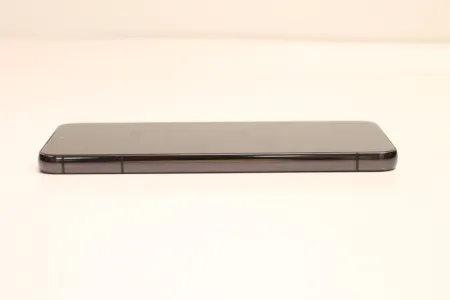 Samsung Galaxy S22 5G 8GB/128GB S901B/DS Phantom Black DEFEKT